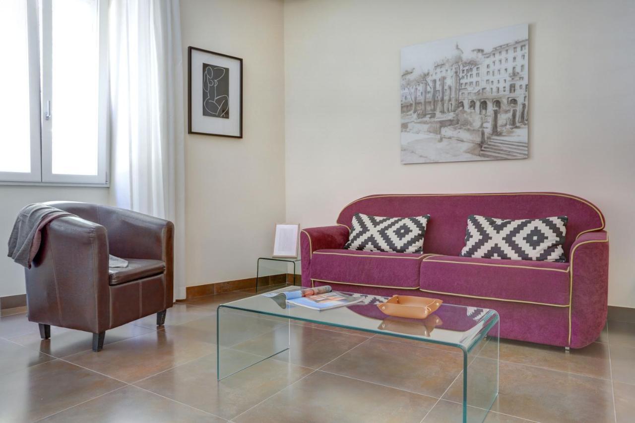Apartamento Grande com 1 Quarto