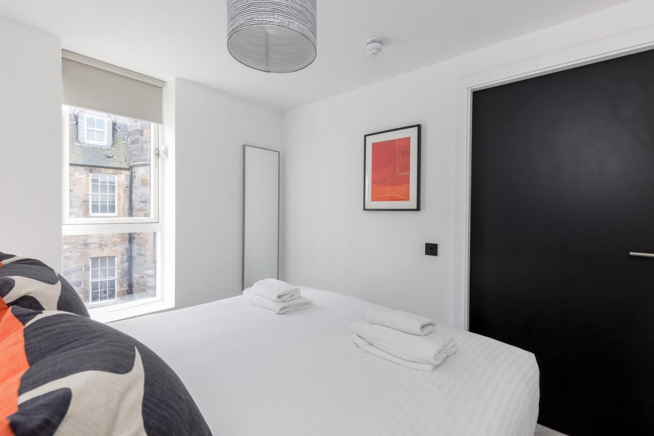 One-Bedroom Apartment City View