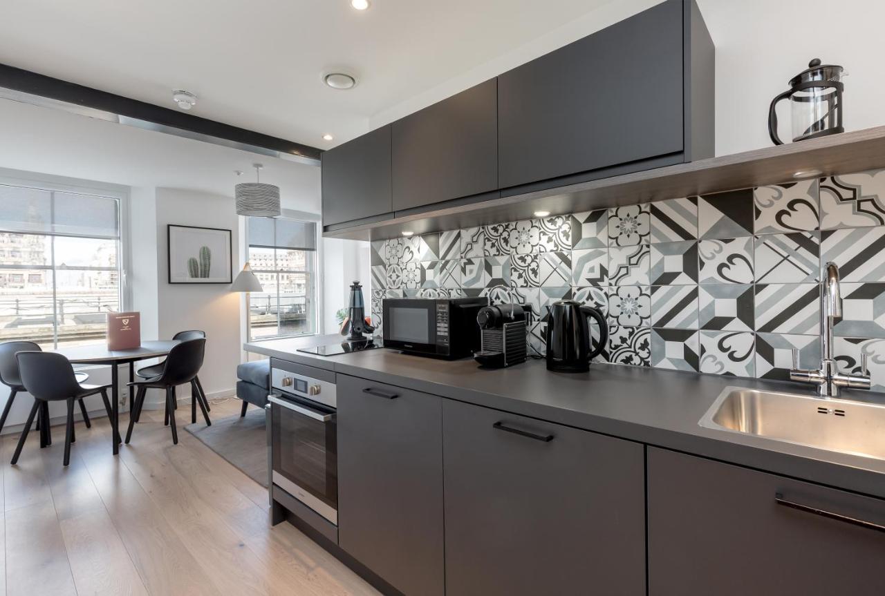 Two-Bedroom Apartment City View