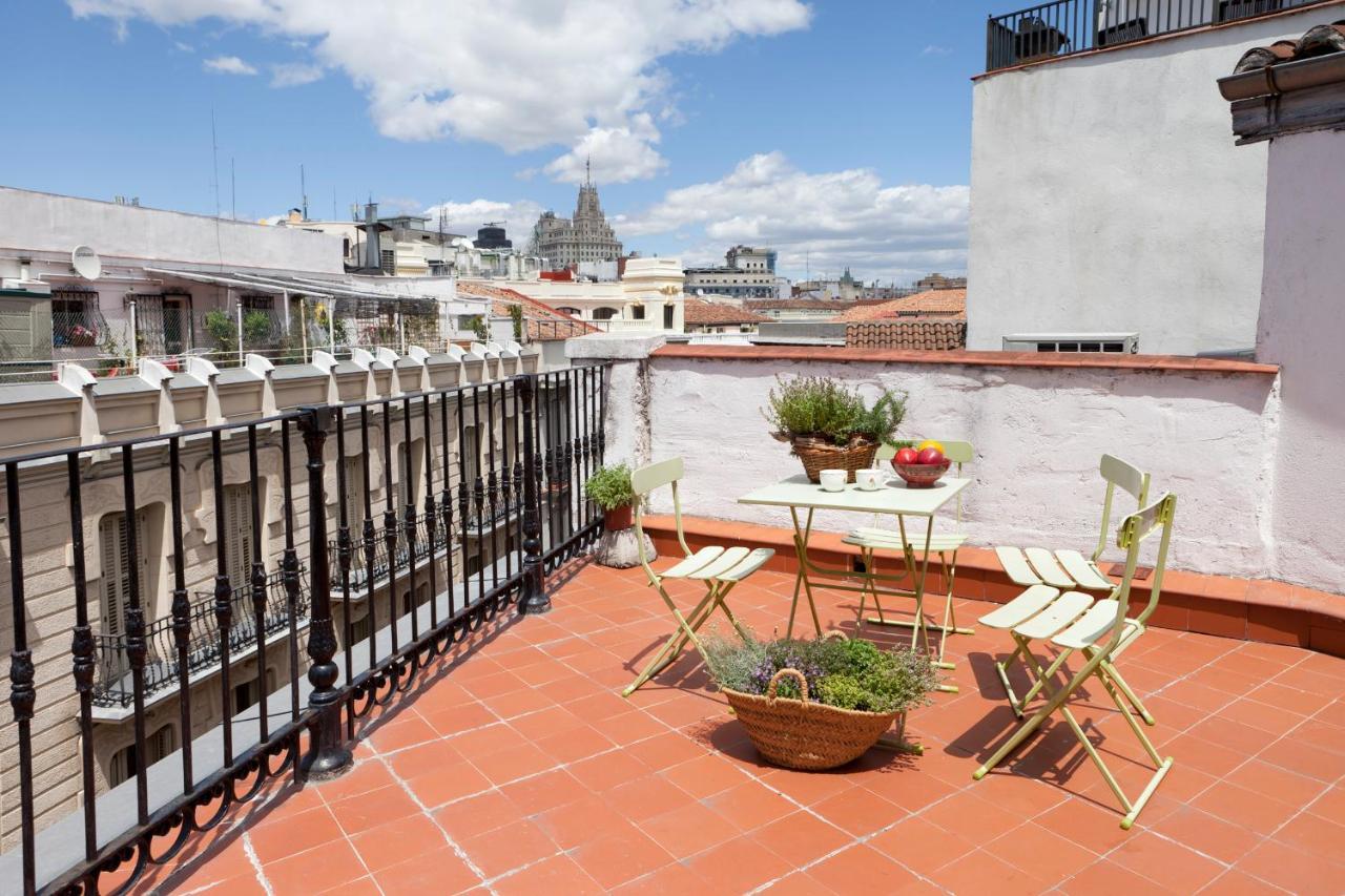 Apartamento de 3 dormitorios con terraza