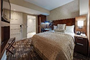 Premium Queen Room Balcony,311618937:JPEG
