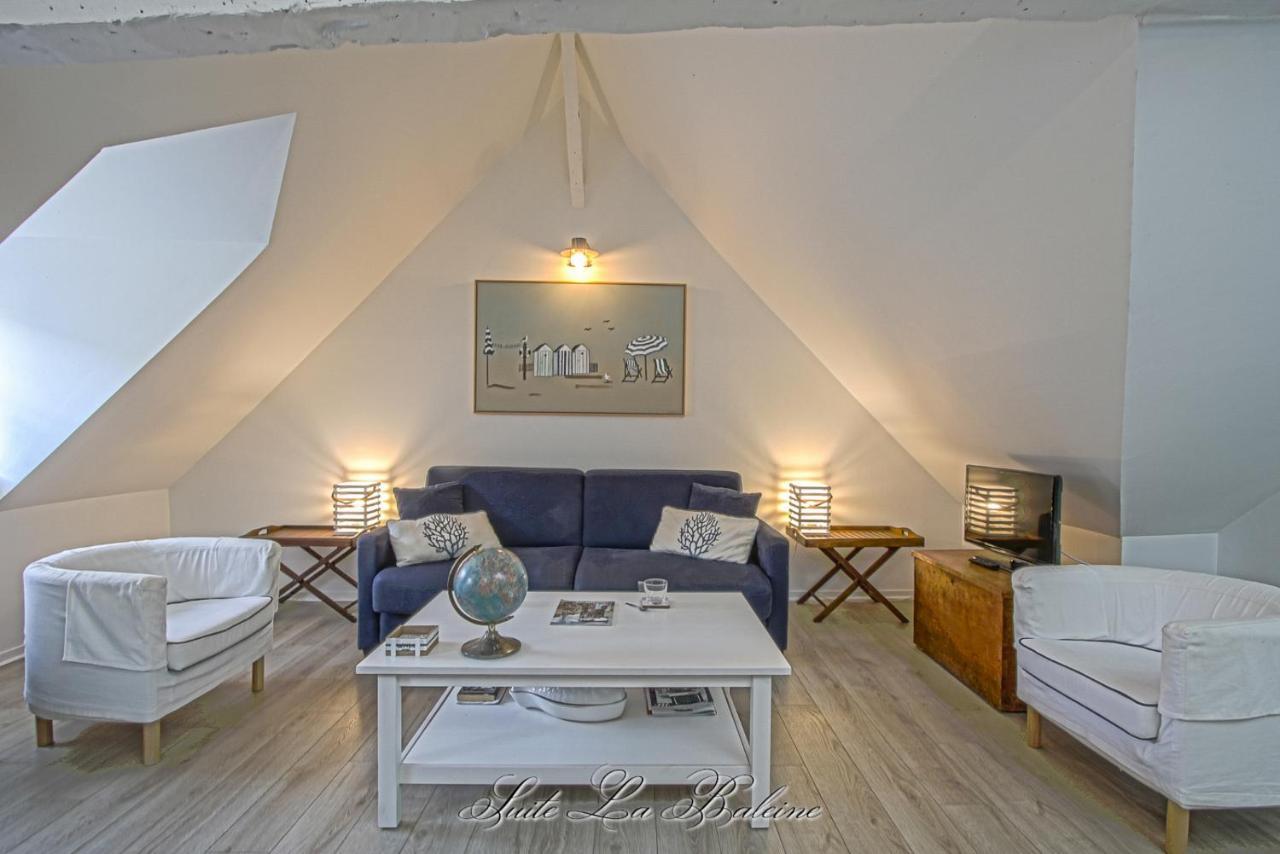 One-Bedroom Deluxe Apartment