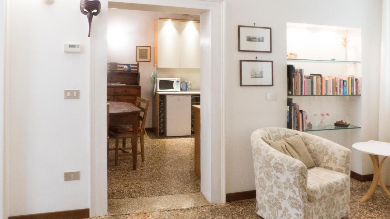 Apartamento de 2 Quartos - Calle Dei Todeschini, San Polo 1225