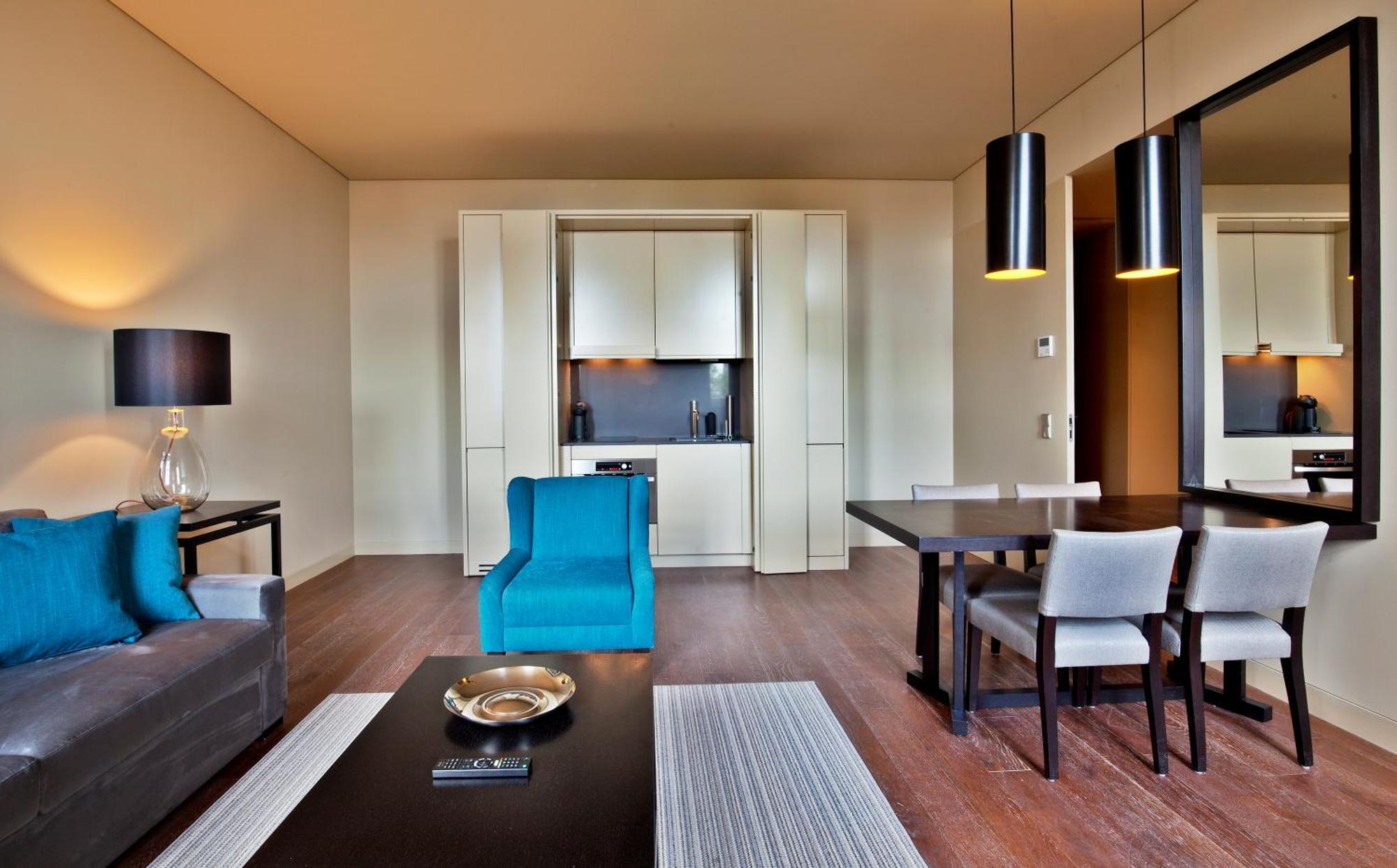 Superior One-Bedroom Apartment