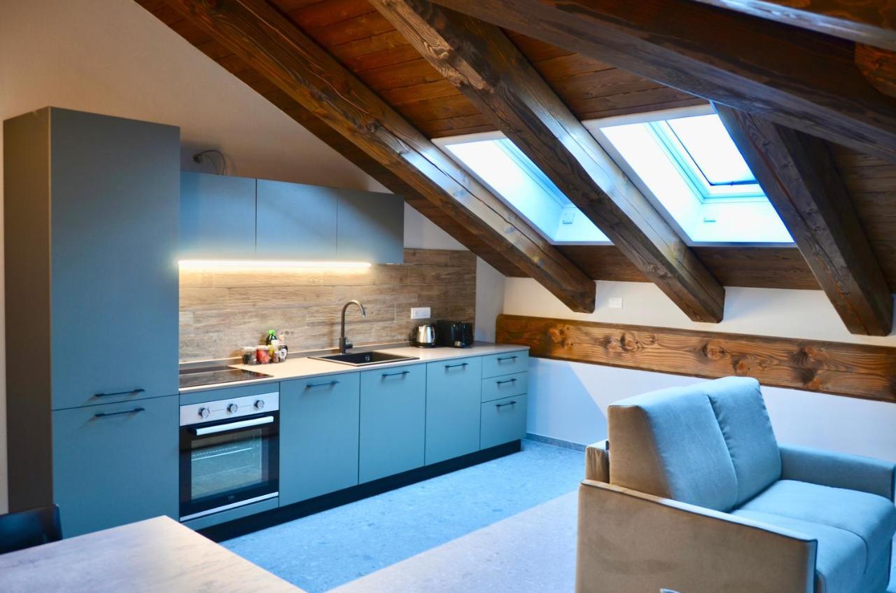 Penthouse Apartment,1351106029:JPEG