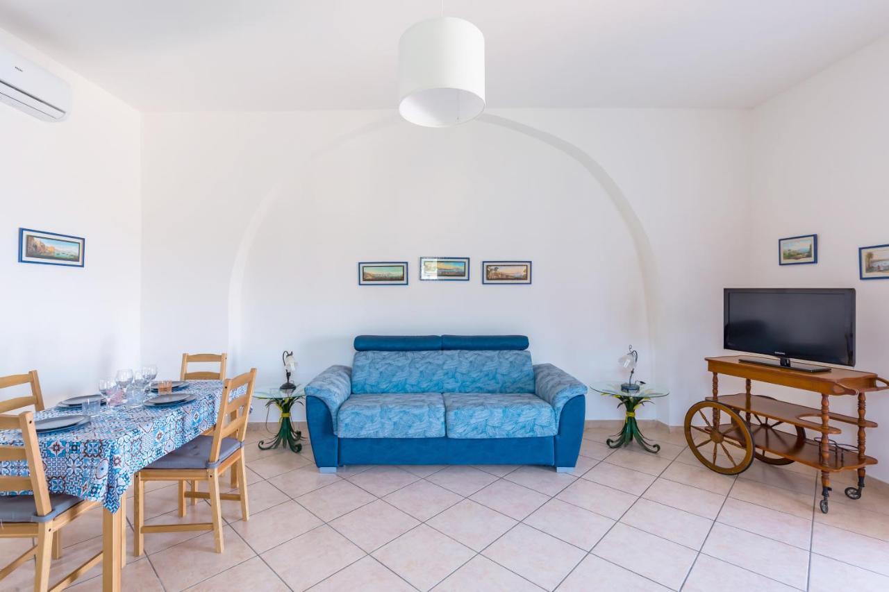 Deluxe Apartment,1357738109:JPEG