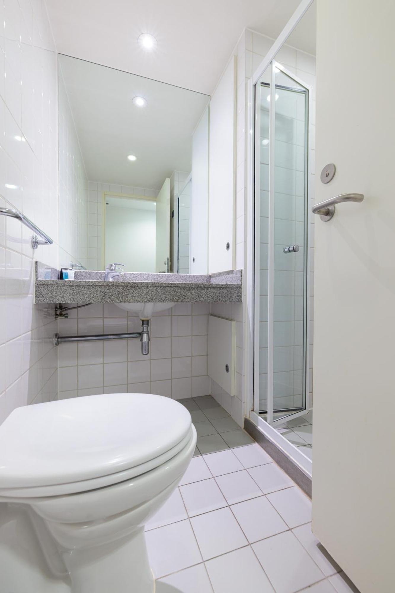 Twin Room with Private Bathroom,1342274747:JPEG