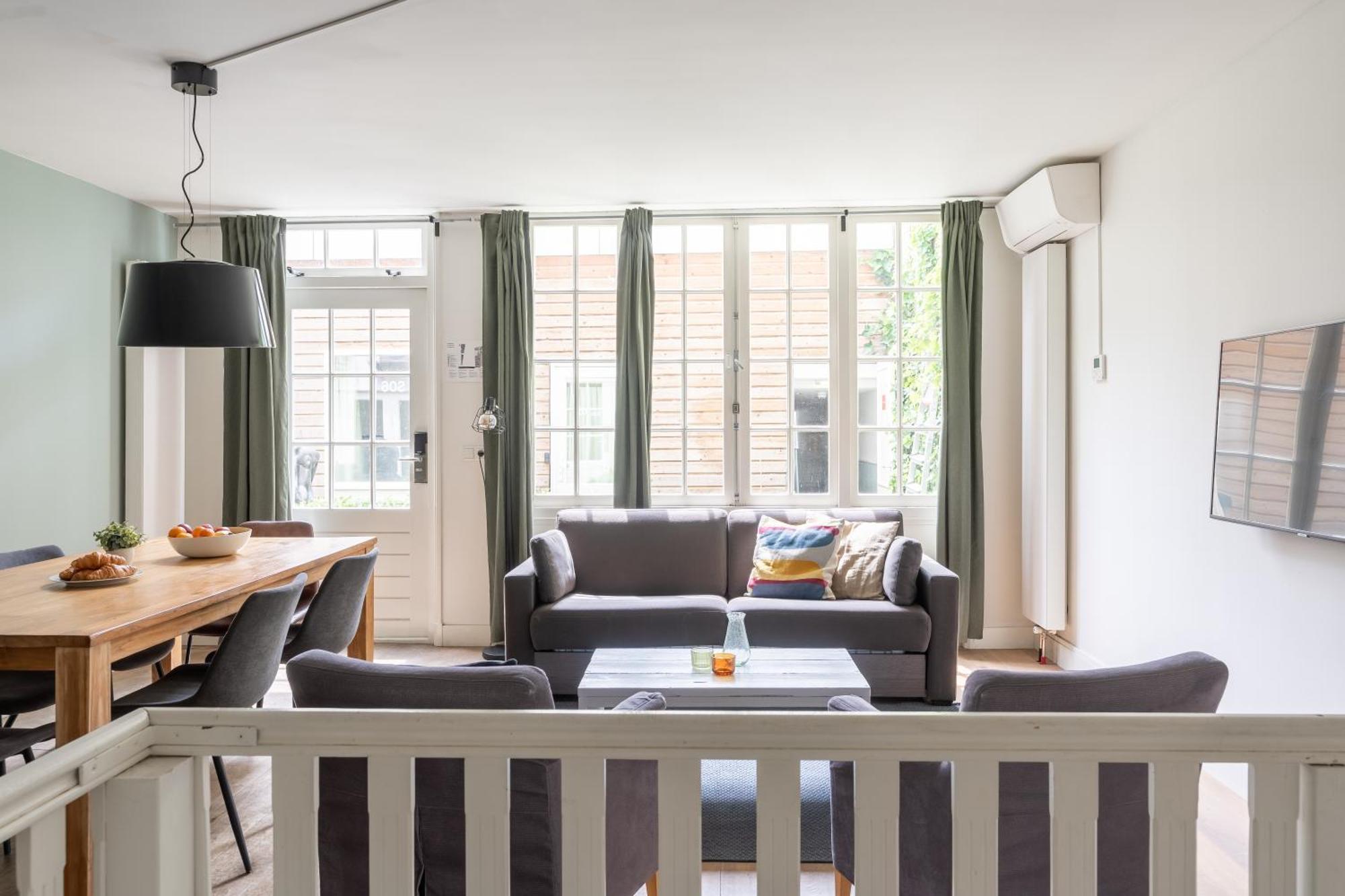 2 Bedroom Apartment Sofa Bed Duplex