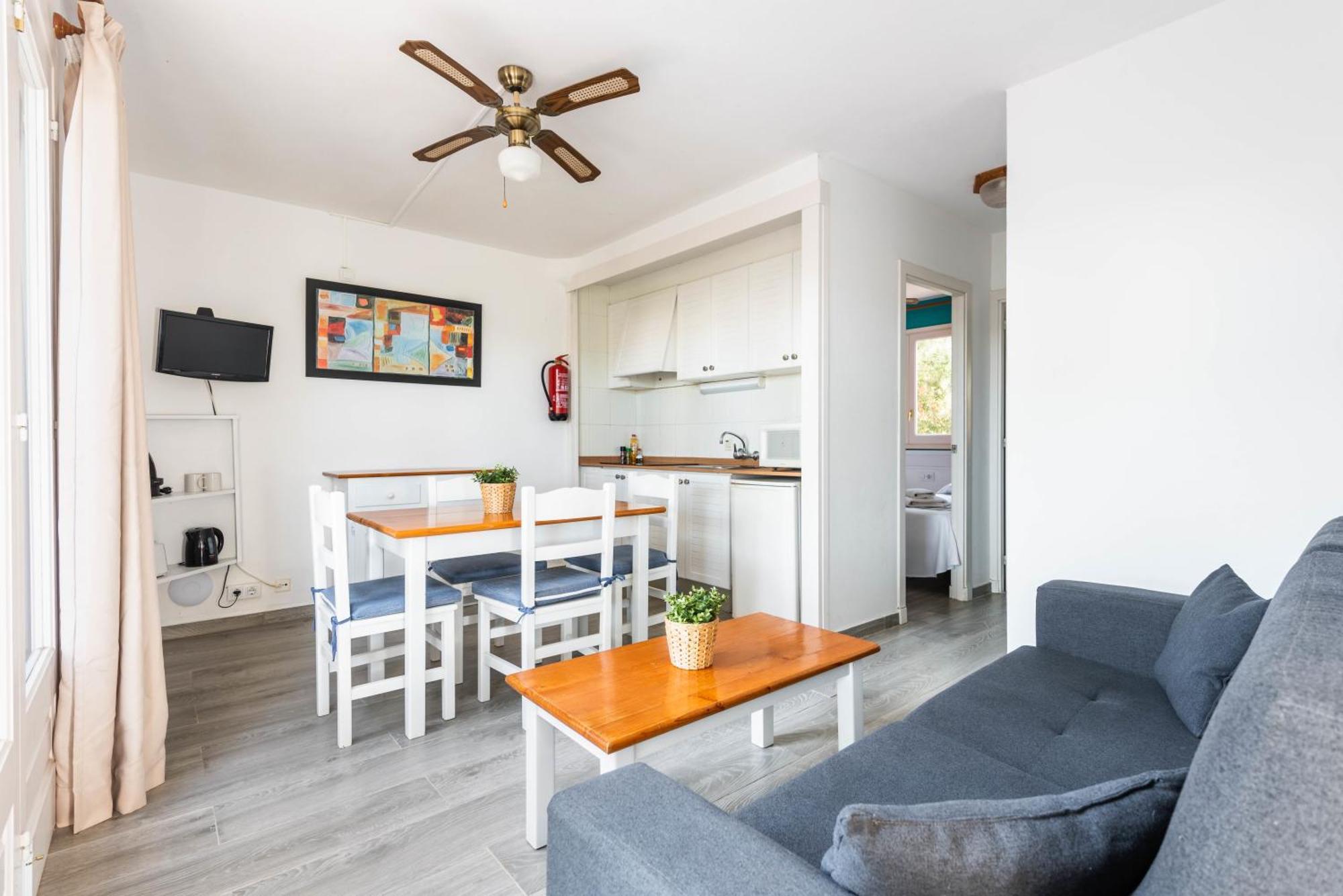 Apartamento de 2 dormitorios con vistas al mar
