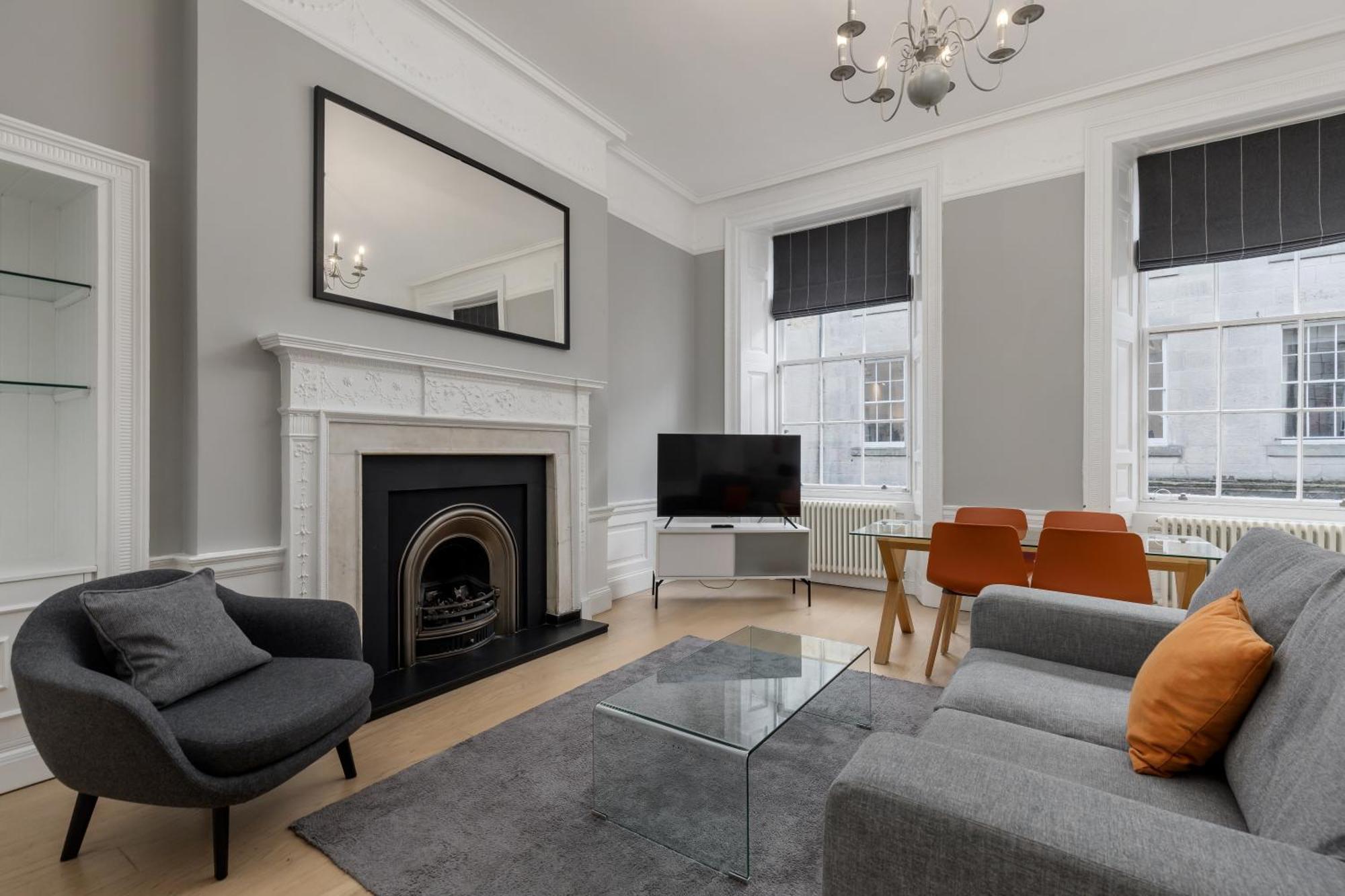 Superior One-Bedroom Apartment