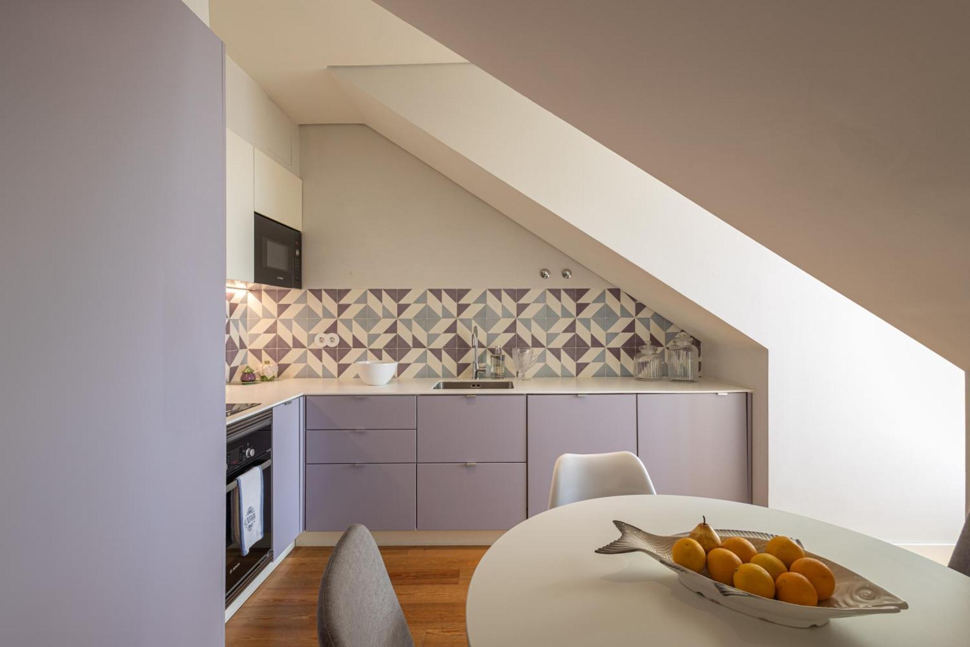 Deluxe Two-Bedroom Apartment River View