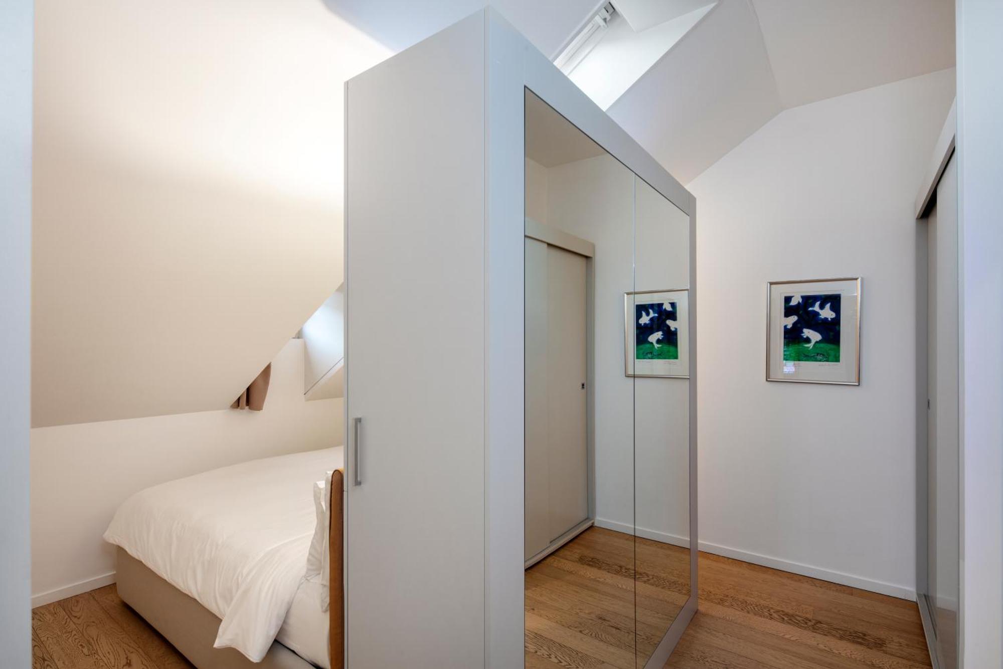 One-Bedroom Apartment,1659472975:JPEG