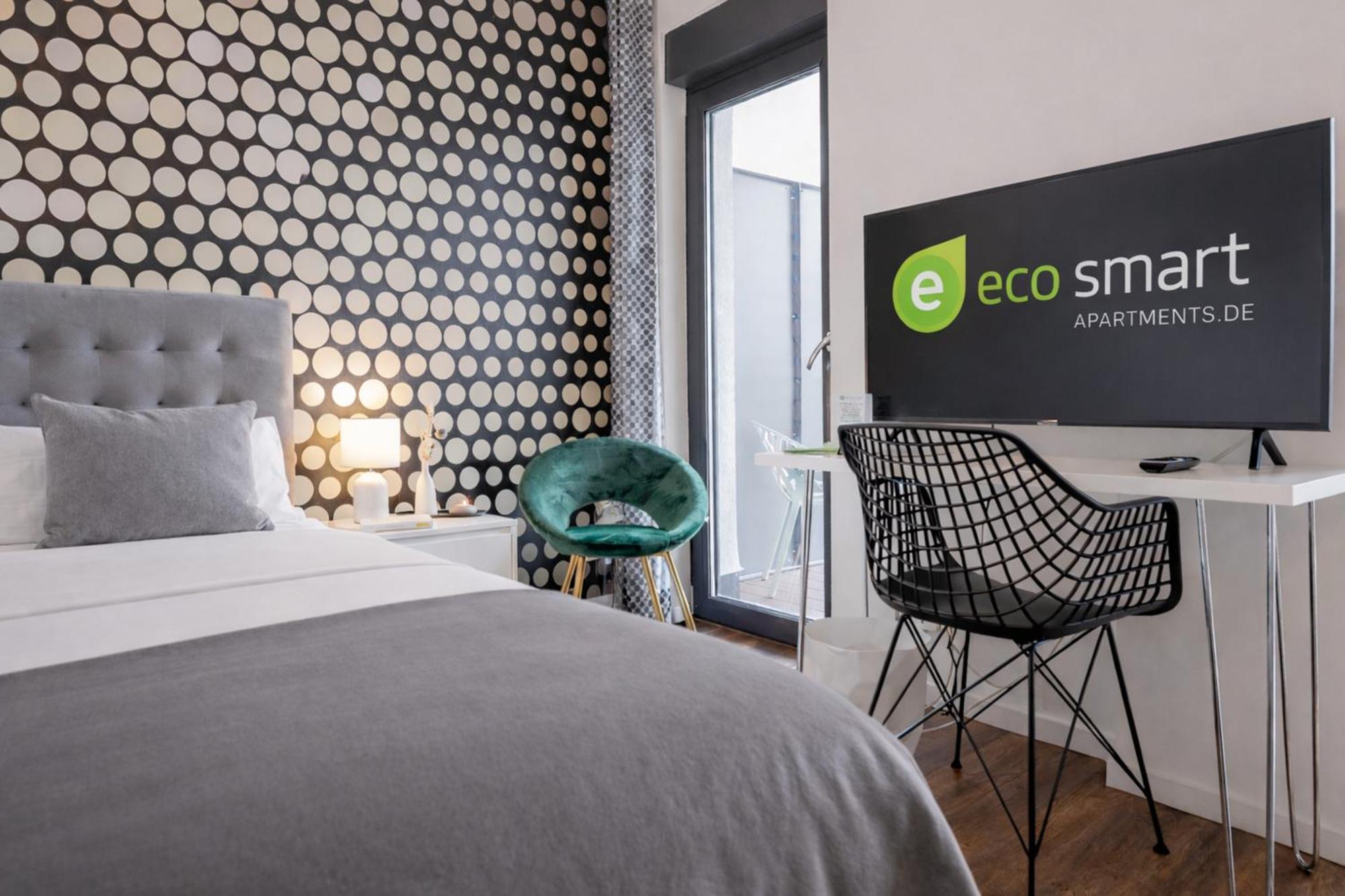Comfort Studio Apartment with Balcony