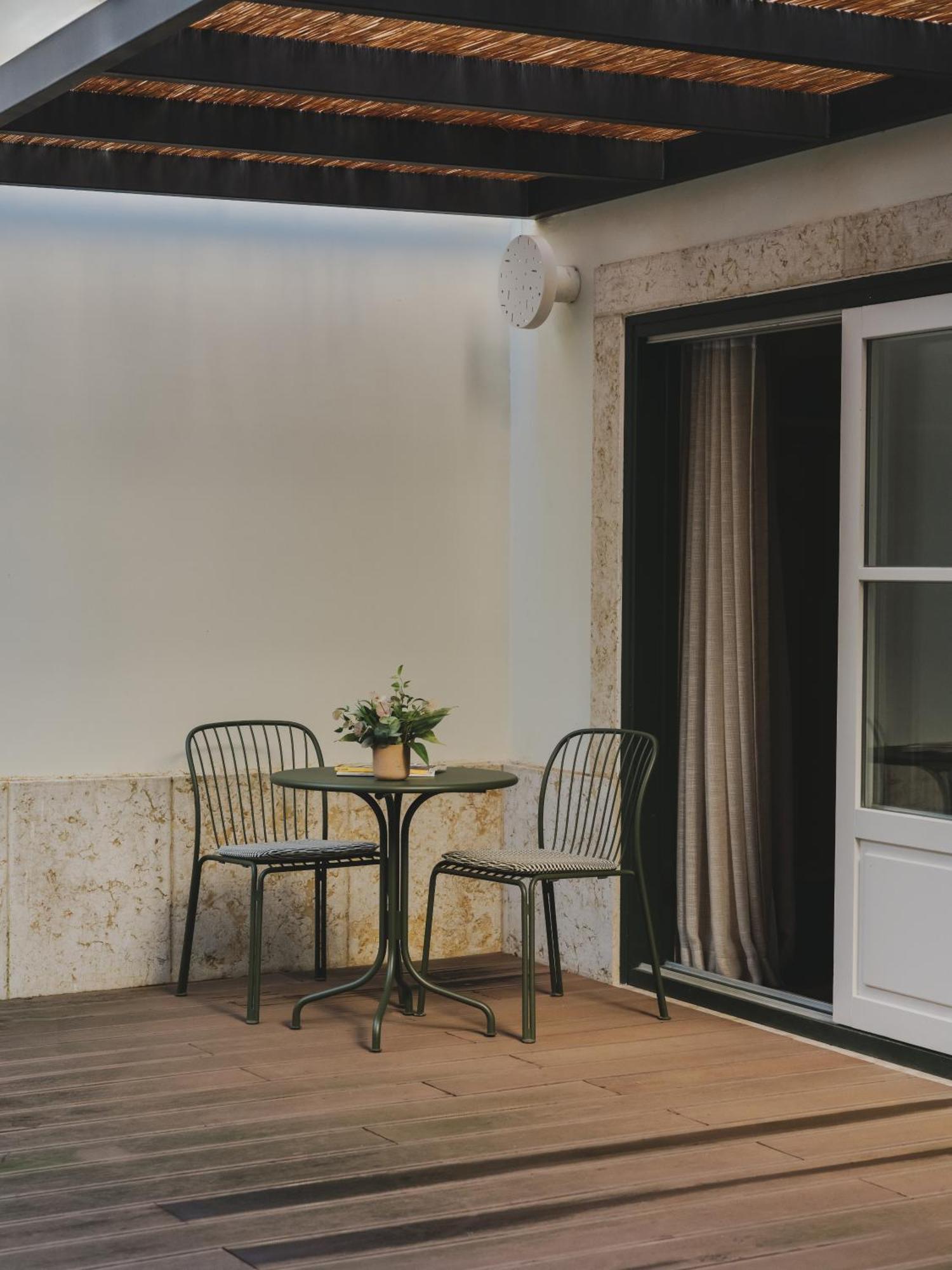 Studio Terrace