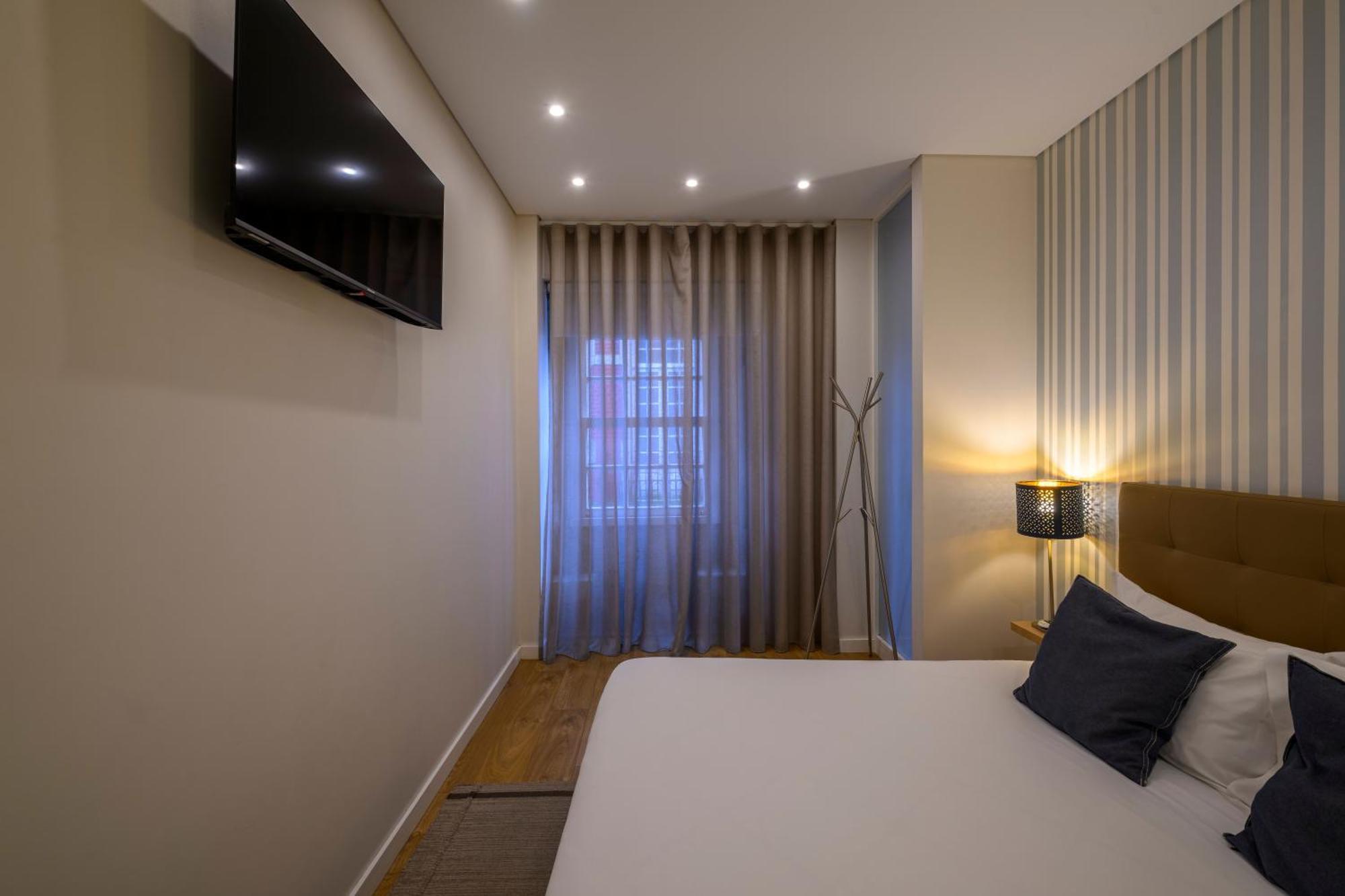 Apartamento de 1 Quarto com Varanda