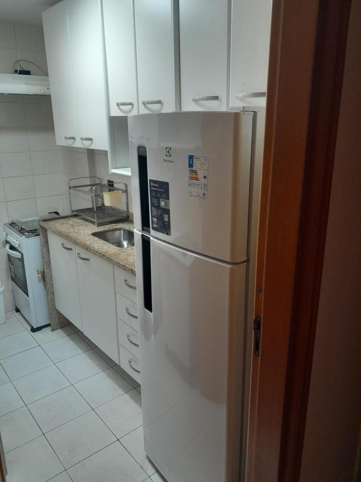 Apartamento de 1 Quarto com Varanda