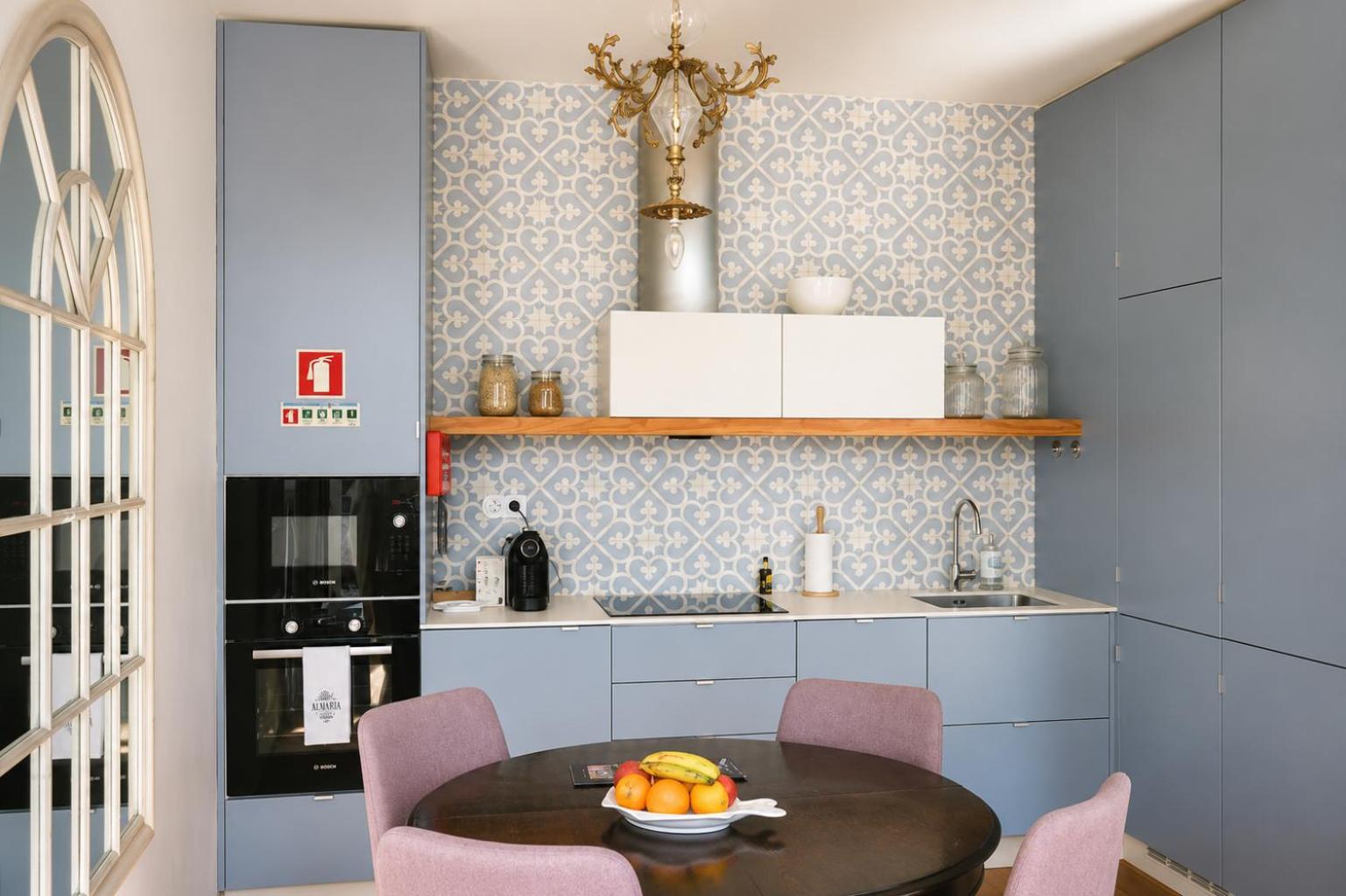 Superior One-Bedroom Apartment
