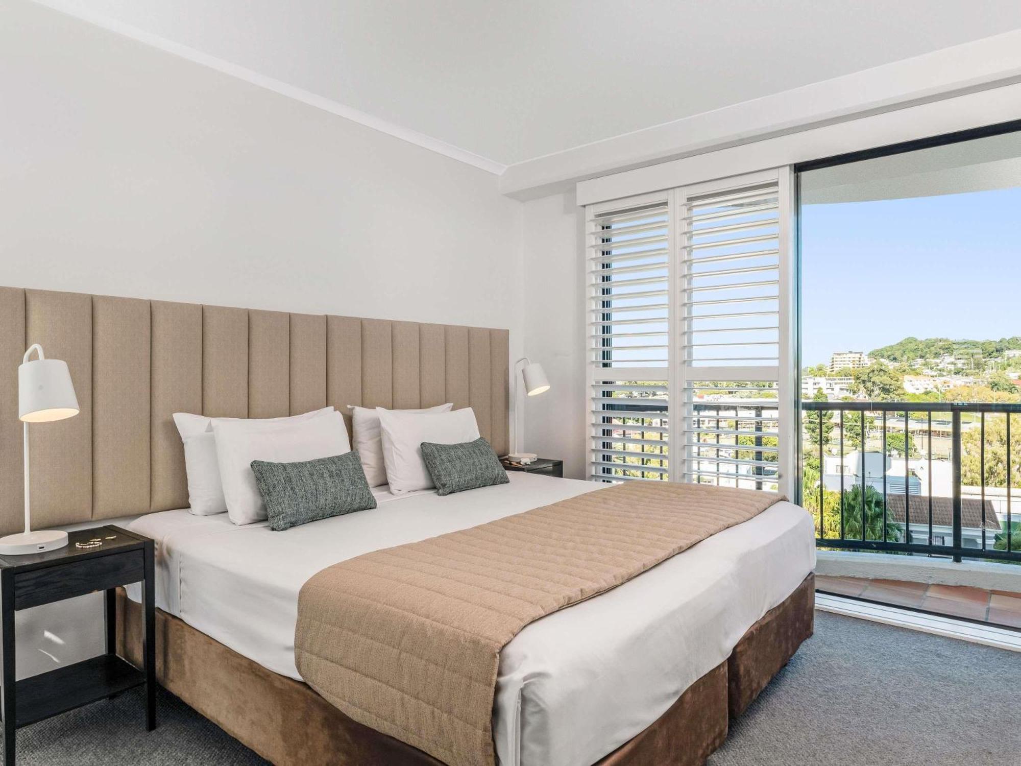 Three-Bedroom Apartment Ocean View
