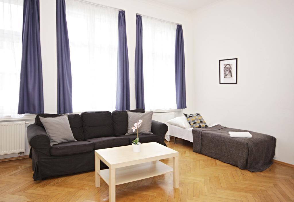 Appartamento con 3 Camere da Letto