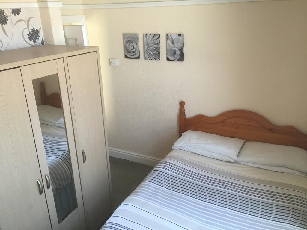 One-Bedroom Apartment- Flat 3