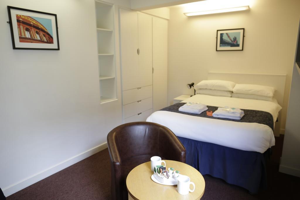 Tweepersoonskamer met Eigen Badkamer
