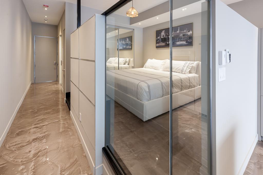 One-Bedroom Loft 1203