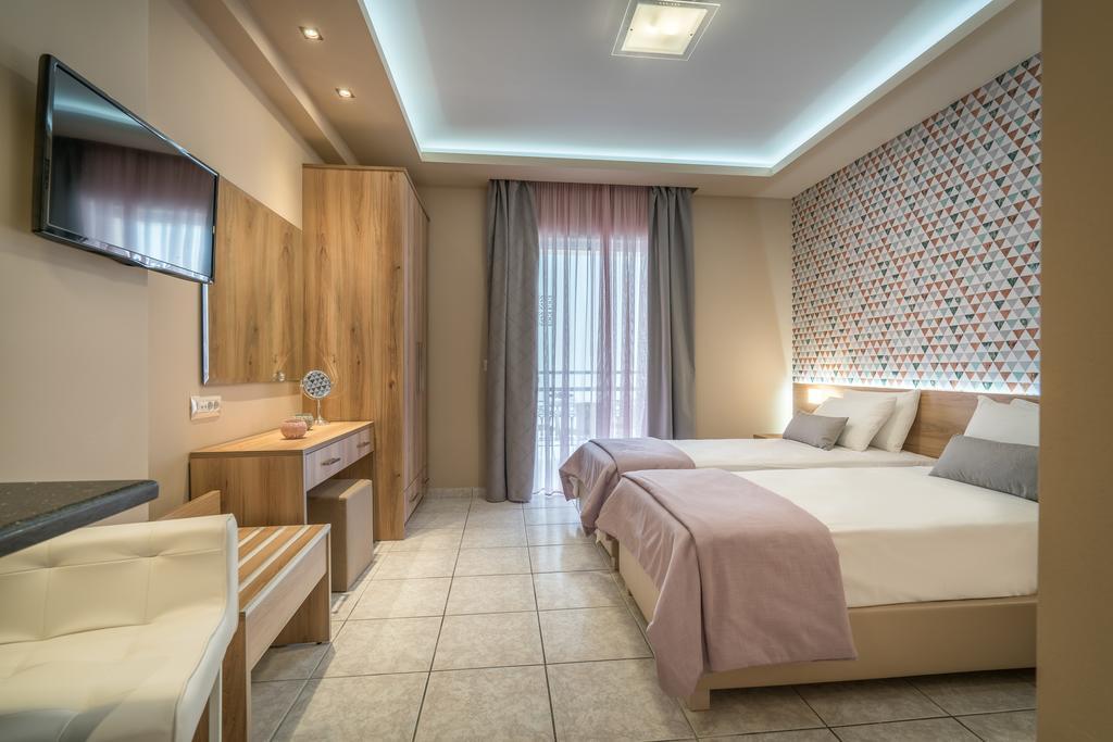 Superior Studio (2 Adults)