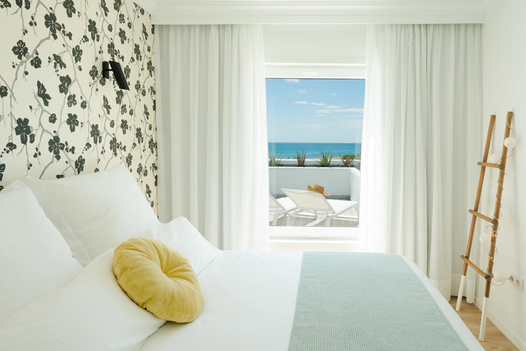 Two-Bedroom Suite with Ocean View
