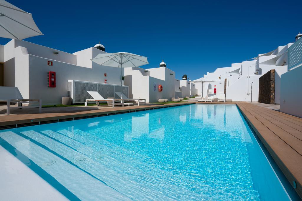Two-Bedroom Apartment with Pool View (4 Adults)