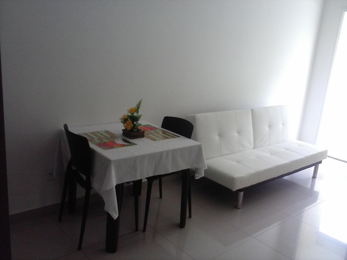 Apartment,525822528:JPEG