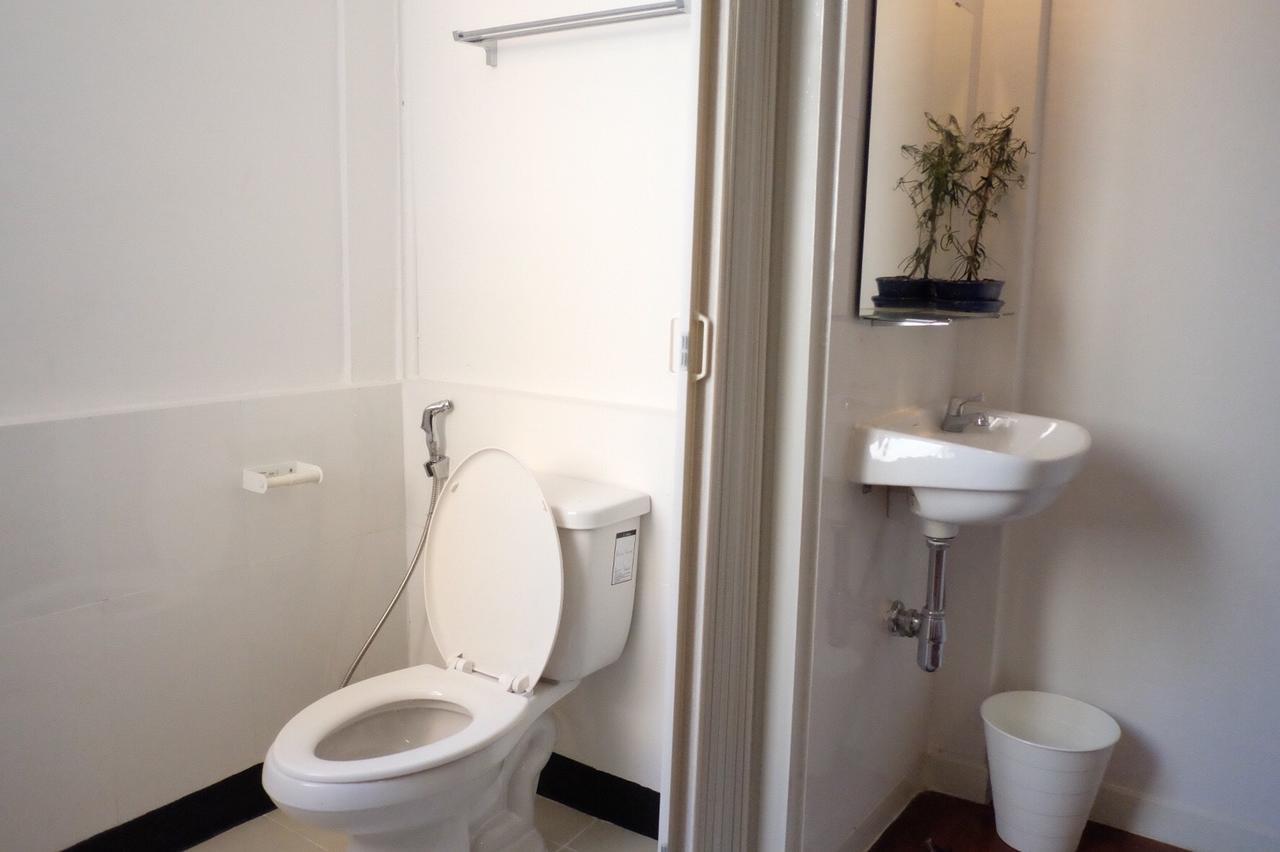 One-Bedroom Apartment,544529454:JPEG