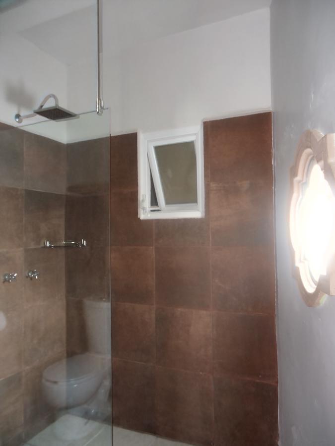 Habitación Cuádruple con baño privado