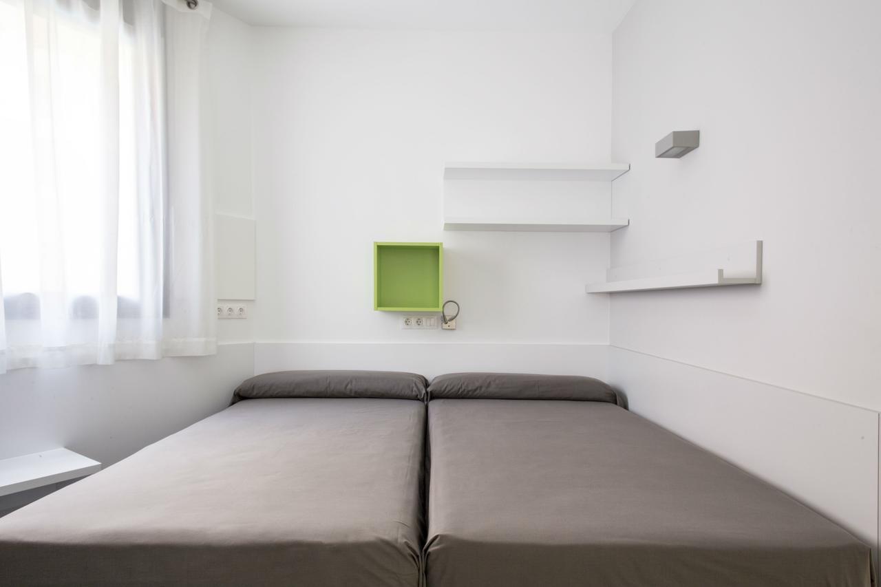 2 Habitaciones Comunicadas con 1 cama individual en cada una