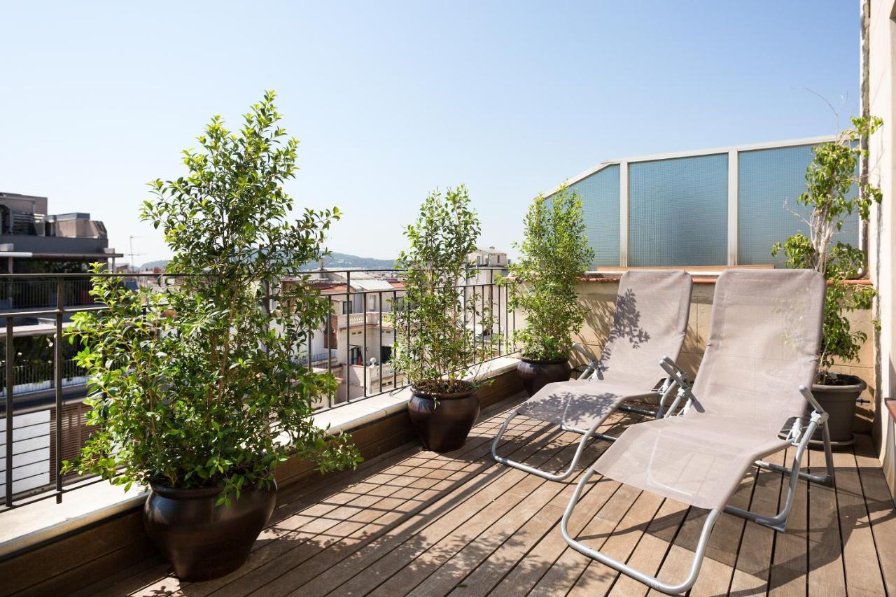 Apartamento de 2 dormitorios con terraza
