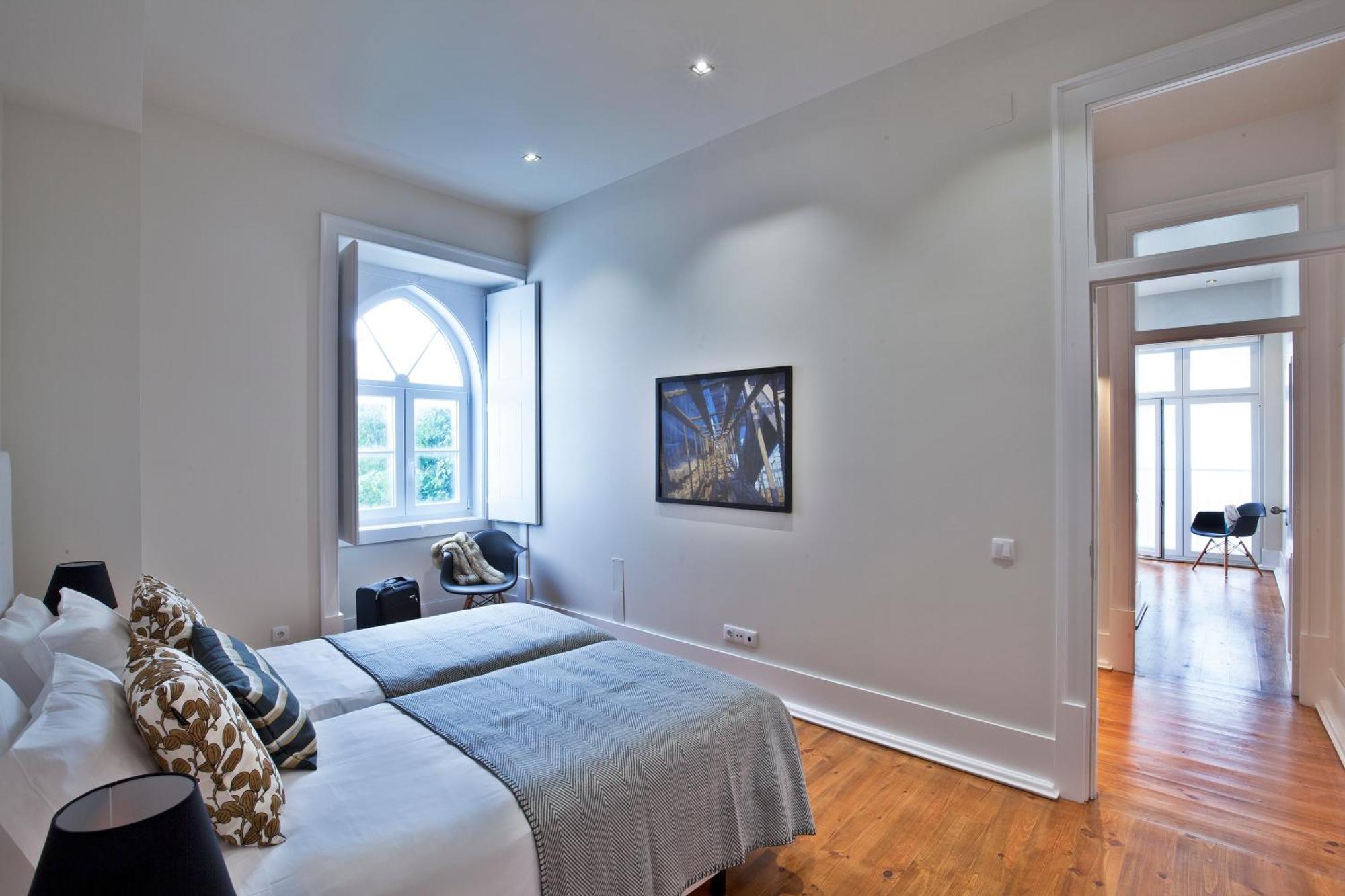 Two-Bedroom Apartment Terrace,749469749:JPEG