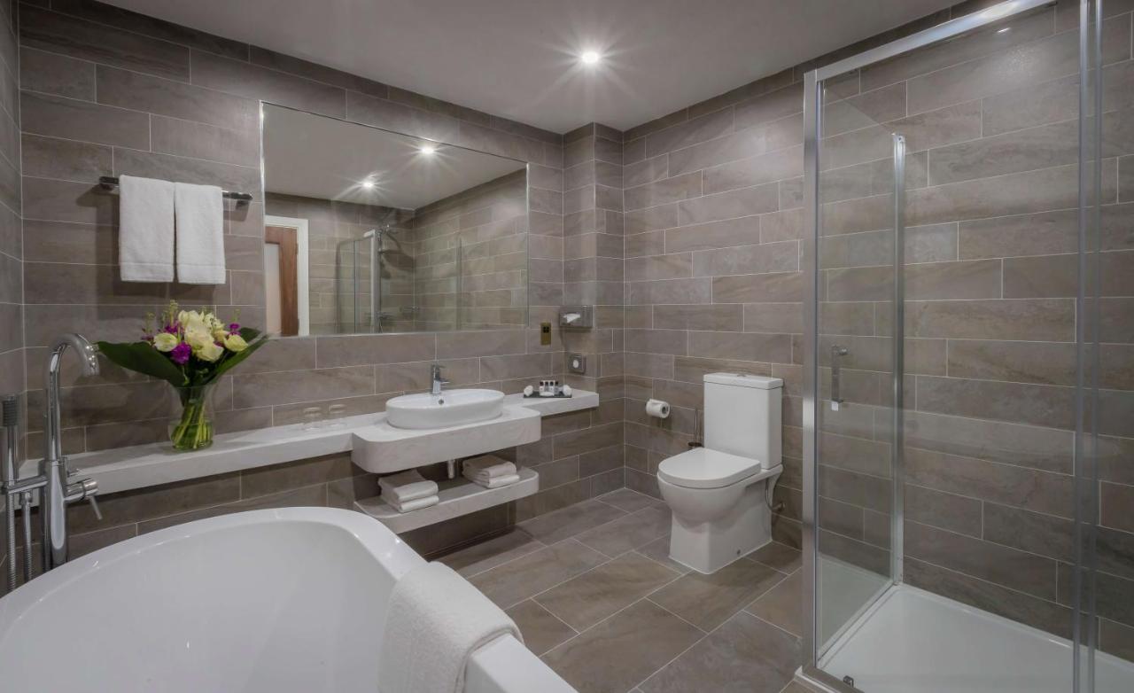 Premier Suite