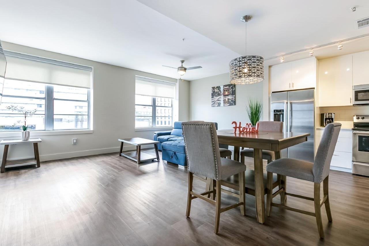 One-Bedroom Apartment,762383338:JPEG