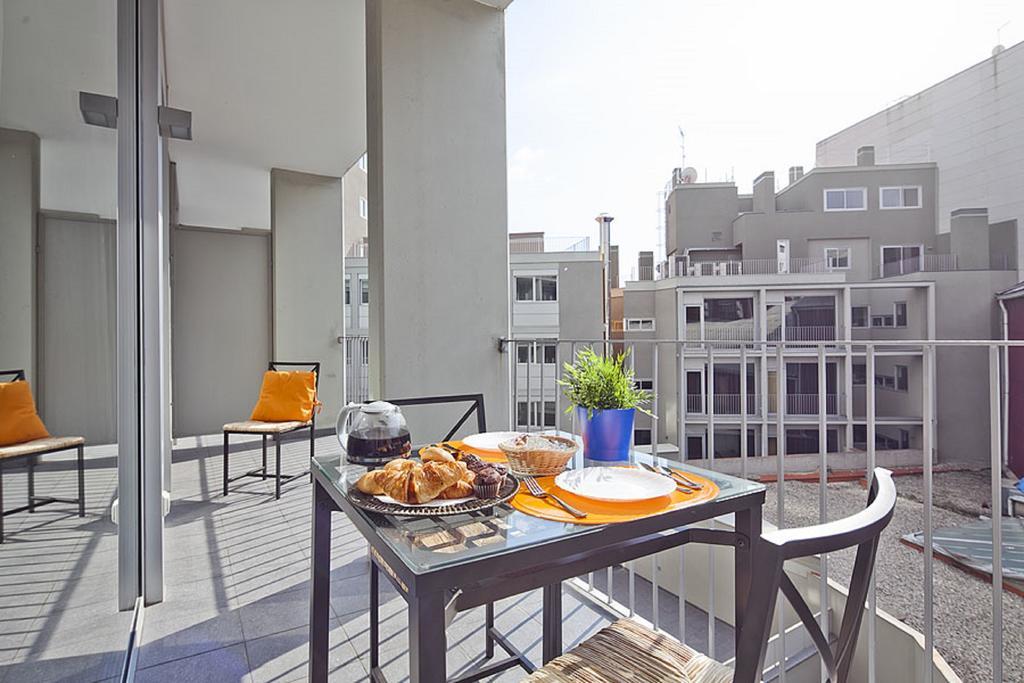 Apartamento de 1 dormitorio con terraza
