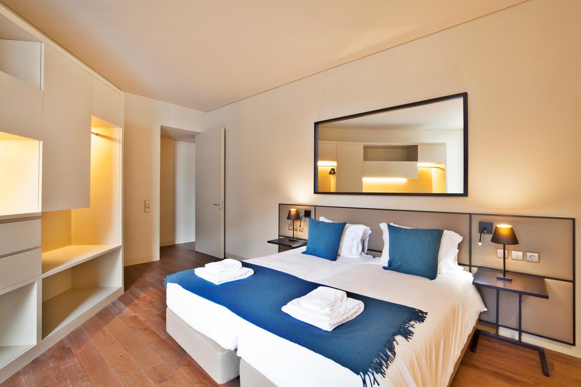 Superior One-Bedroom Apartment