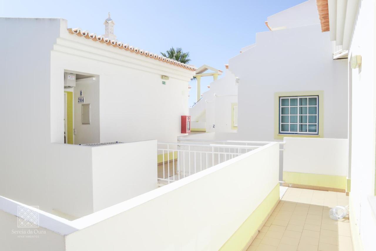 Apartamento de 1 Quarto com Varanda