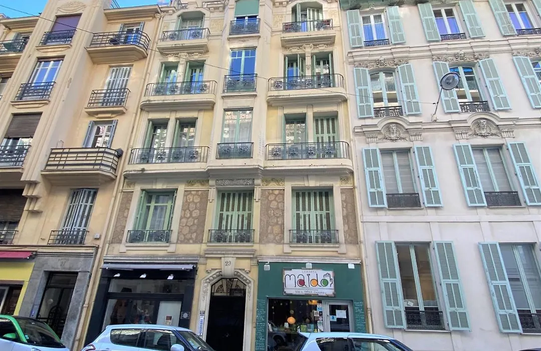 Nice Centre Flat - Modern, Quiet And Brand New-1