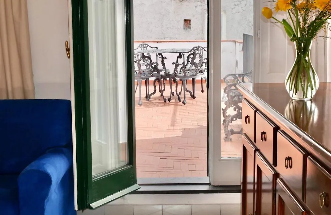 Antico Palazzo Scala-1