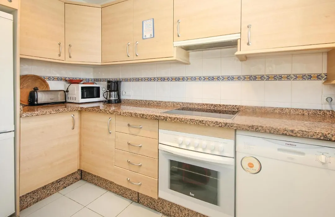 2 Bedroom Cozy Apartment In Estepona-1