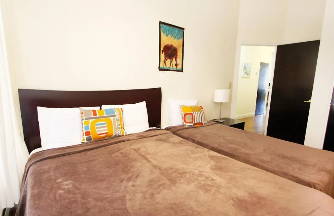Apartment Clayton-1-1