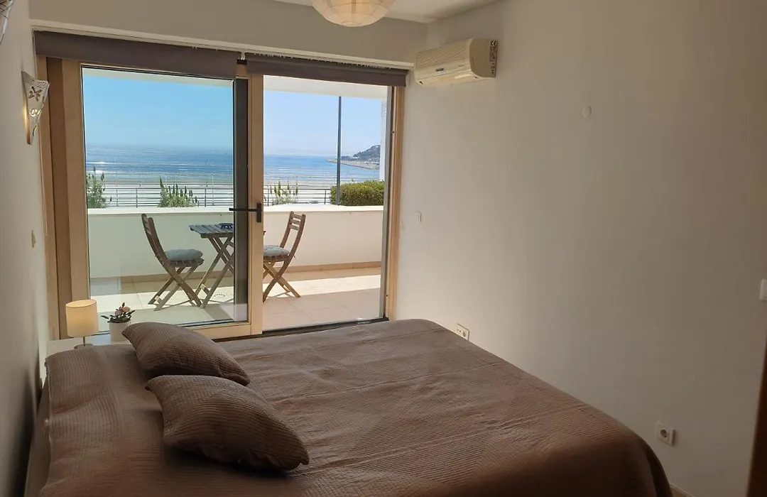 Sesimbra California Beach Apartment-1