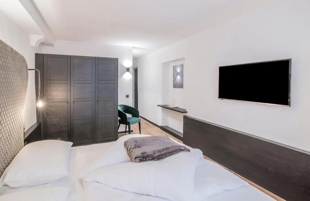 B&B Zur Traube-1