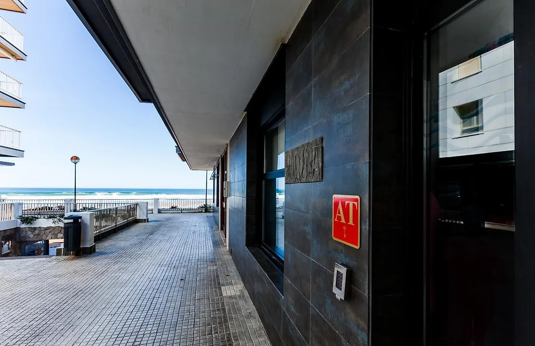 Apartamentos Dada-1