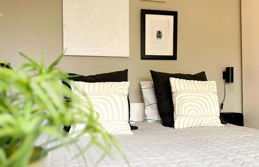 Bed&Breakfast Waterpoort - incl klein ontbijt, airco en parking-1