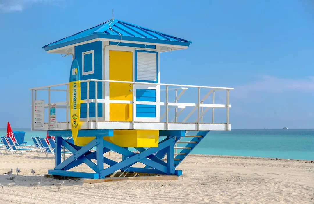 Ch Luxury Condos & Studios On The Beach-1