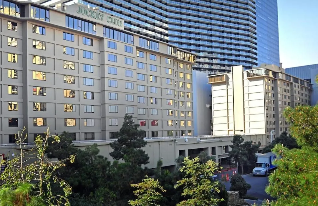 Stay Together Suites - Condominium On The Strip Sleeps 16 - No Resort Fee-1
